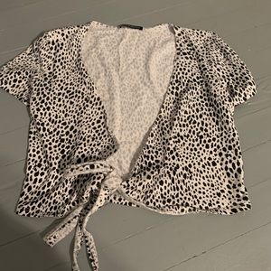 Brandy Melville tie top